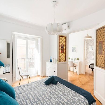 Apartamentos En Sol, Madrid Centro Eksteriør billede